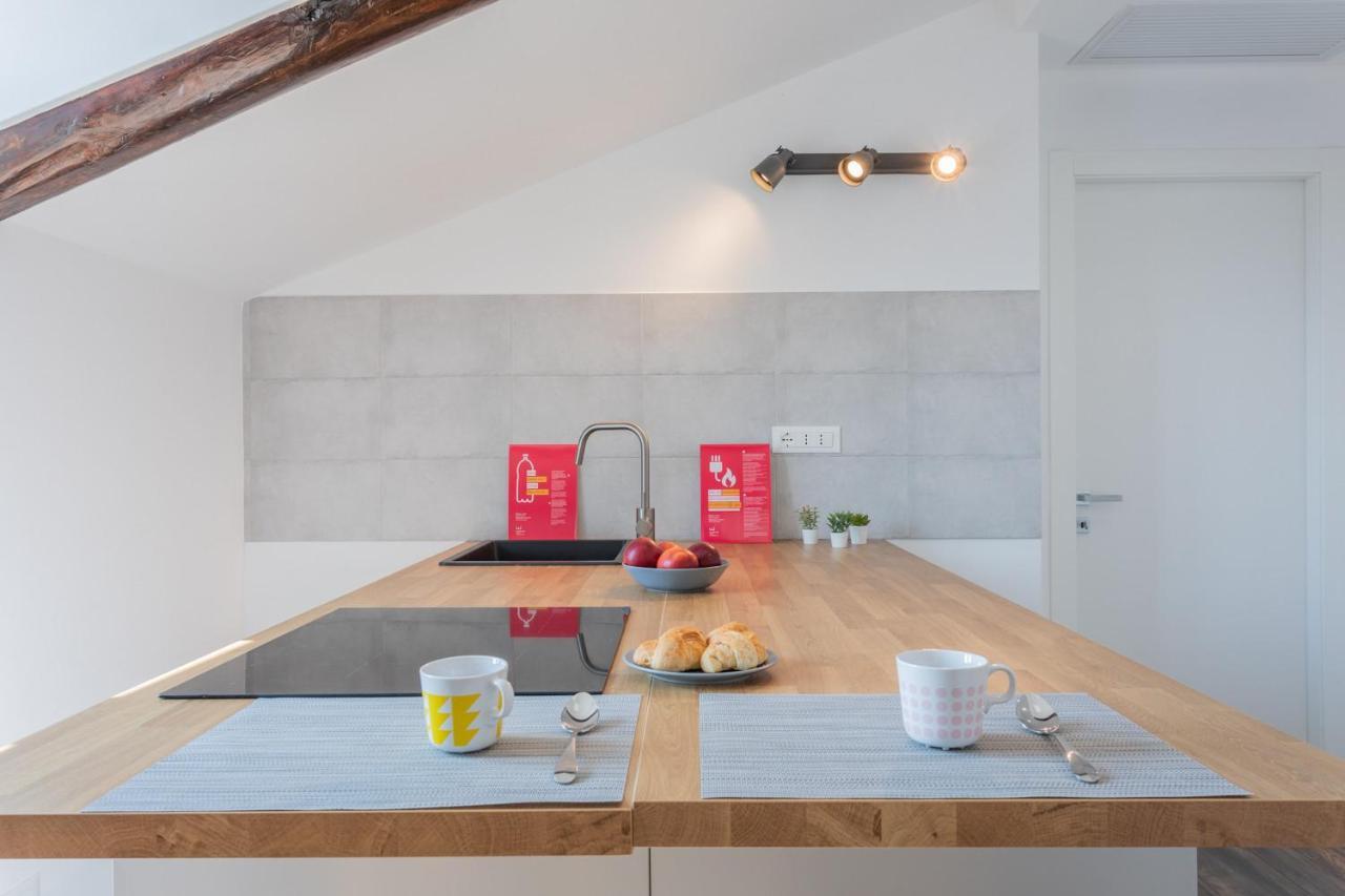Appartement Mansarda Svizzera By Wonderful Italy à Turin Extérieur photo