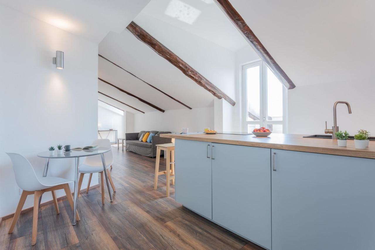 Appartement Mansarda Svizzera By Wonderful Italy à Turin Extérieur photo